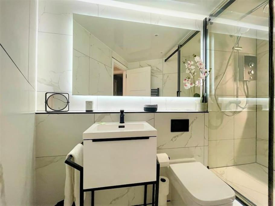 Stylish, Central And Cosy 1Bd Nr Canongate Edinburgh Ngoại thất bức ảnh