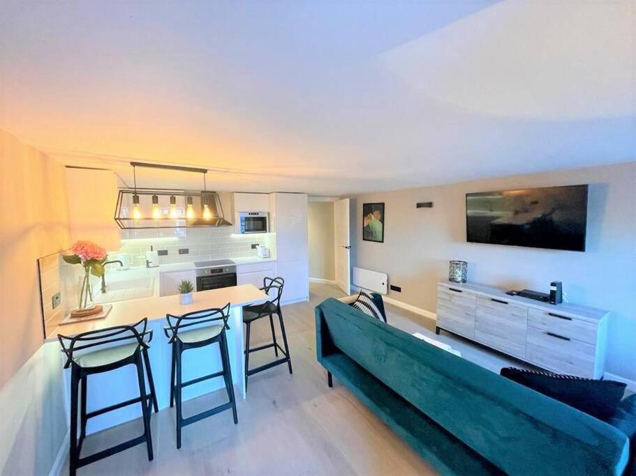 Stylish, Central And Cosy 1Bd Nr Canongate Edinburgh Ngoại thất bức ảnh